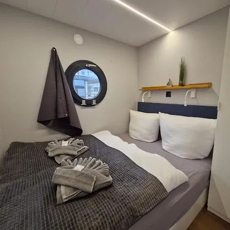 Hausboot Fjord Cirrus Solarboot Mit Biosauna In * Wendtorf